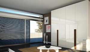Lamda, Ανοιγόμενη Λάκα High Gloss